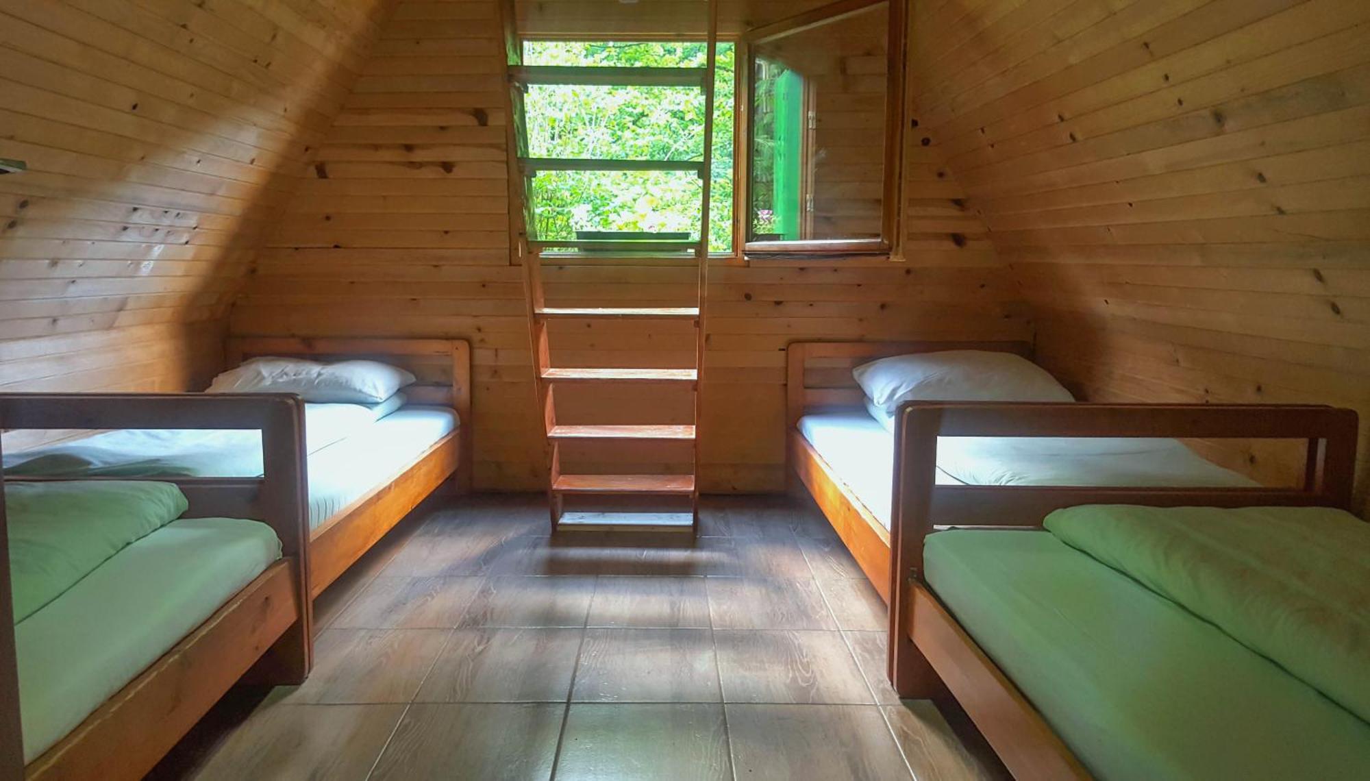 Rafting Camp Encijan Hotel ฟอชา ห้อง รูปภาพ